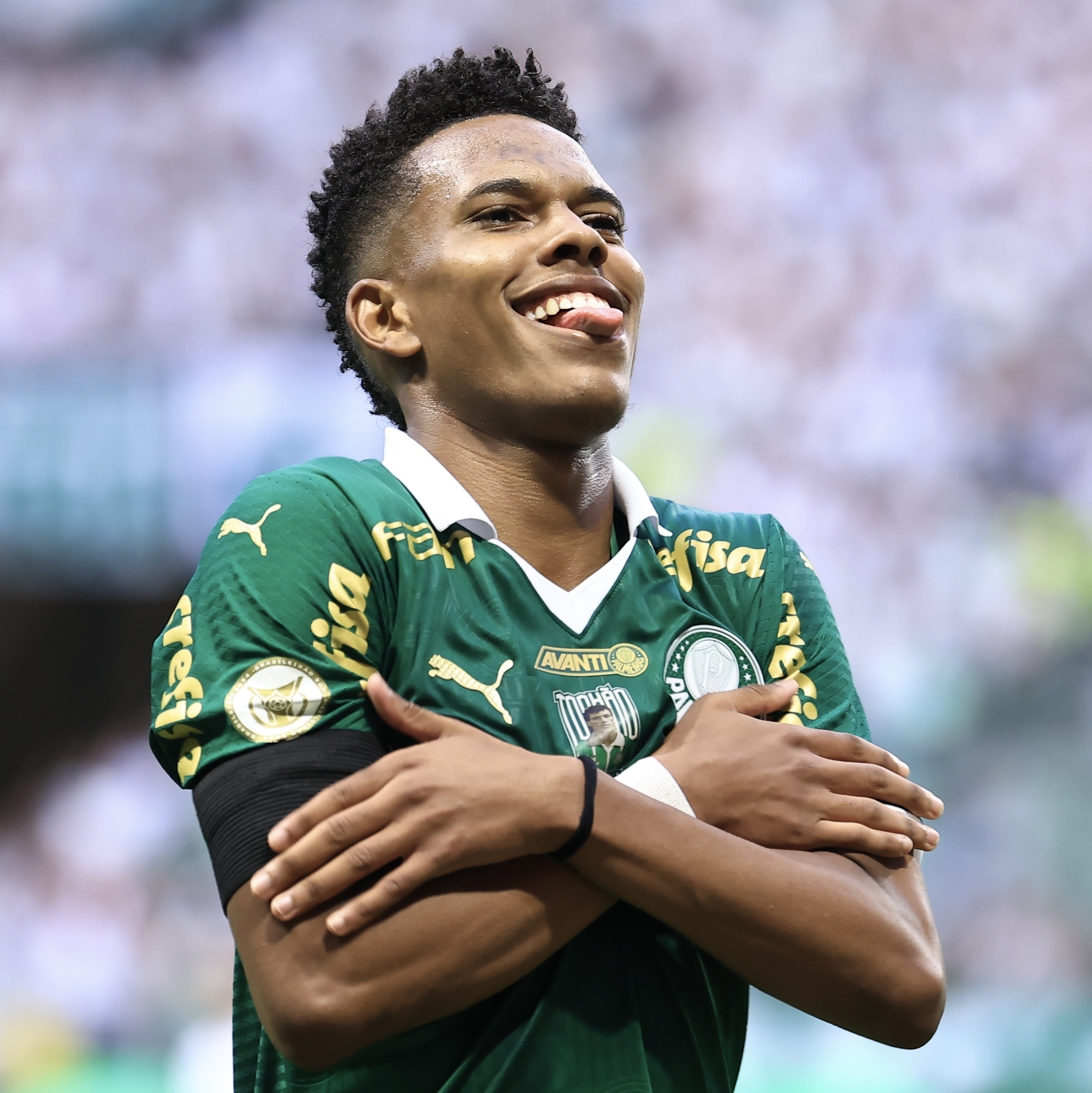 Estêvão é eleito a segunda melhor contratação da Premier League