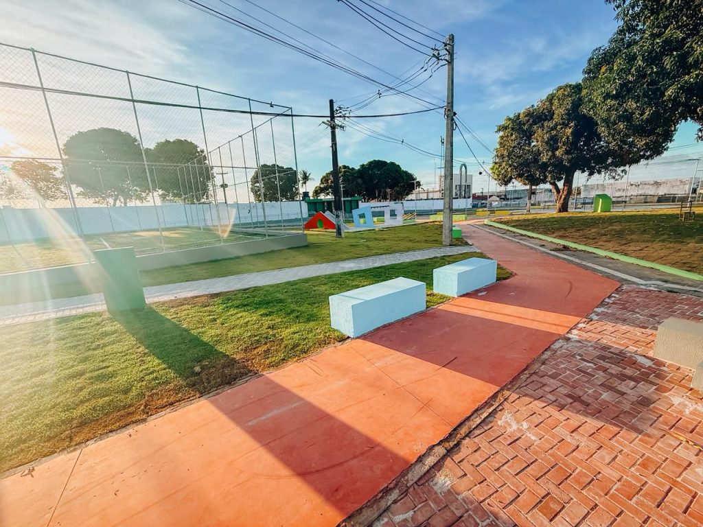 WhatsApp-Image-2025-11-07-at-17.59.46-2-1024x768 Jackson Alvino anuncia inauguração da Praça Prefeito Severino Maroja, em frente ao Estádio O Teixeirão