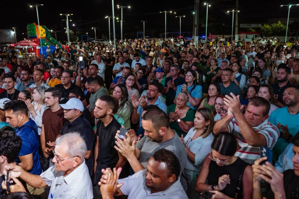 WhatsApp-Image-2025-11-11-at-22.03.21-1024x683 Prefeitura de Santa Rita inaugura Praça Prefeito Severino Maroja no bairro Jardins