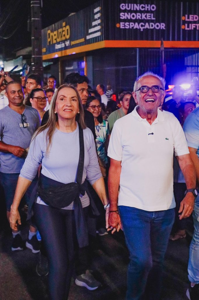 WhatsApp-Image-2025-11-30-at-08.47.15-682x1024 Cícero Lucena percorre Romaria da Penha ao lado de multidão e destaca simbolismo do maior ato de fé da Paraíba