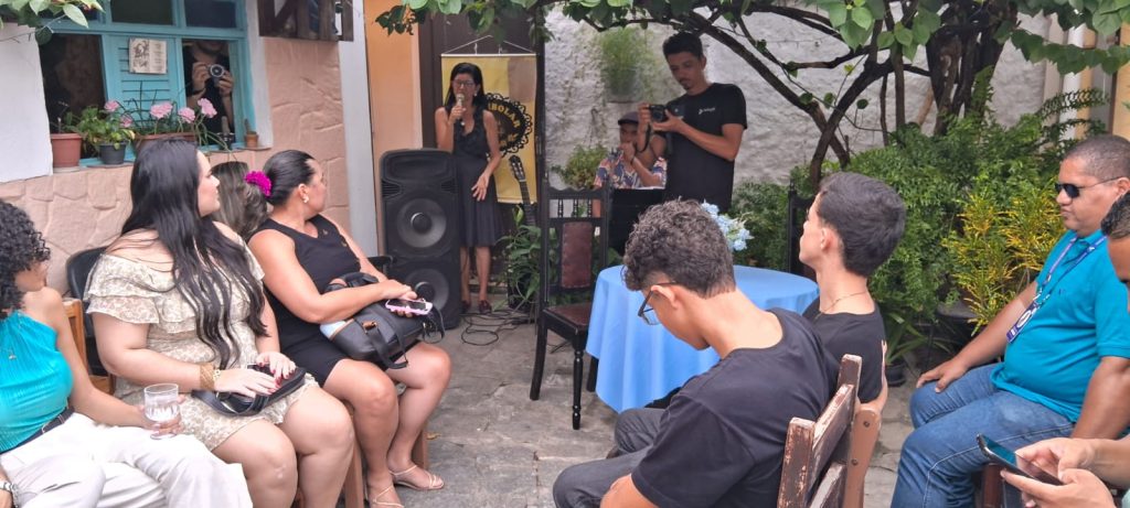 WhatsApp-Image-2026-03-02-at-18.08.18-1024x461 FLIL encerra com emoção, música e literatura; Rádio Tibiri Alternativa destaca último dia de cobertura especial